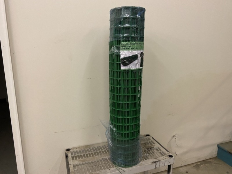 2025 Green Vinyl Coated Lawn Grid Fence