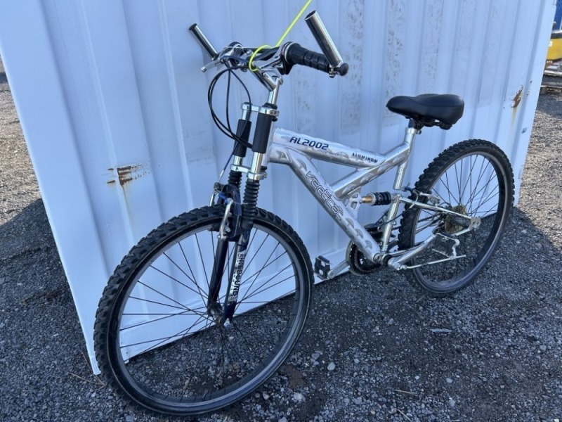 Vertical AL2002 Mountain Bike