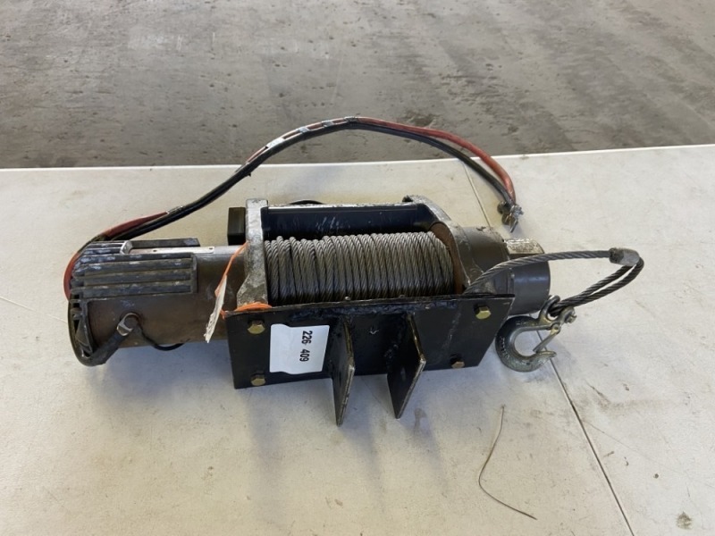 Warn XD9000i 12 Volt Winch