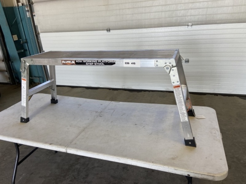 Franklin 40" Working Platform Step Stool
