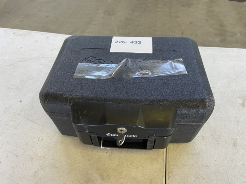 SentrySafe Lock Box w/Key