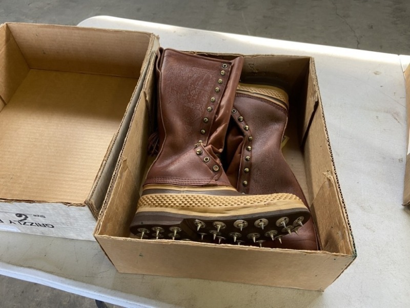 Grizzly Boot Co. Spiked Boots - Size 6