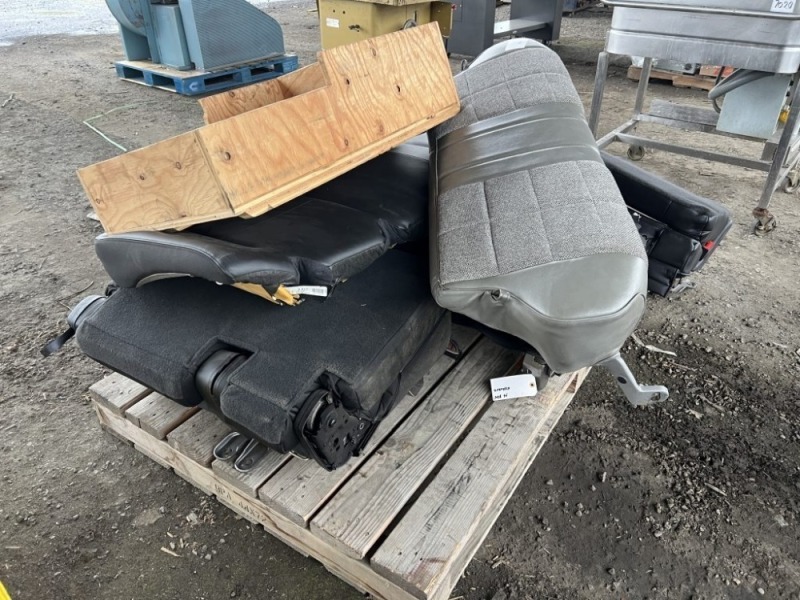 Ford Explorer Front & Rear Leather Seats