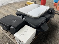 Ford Explorer Leather Seats & Speakers