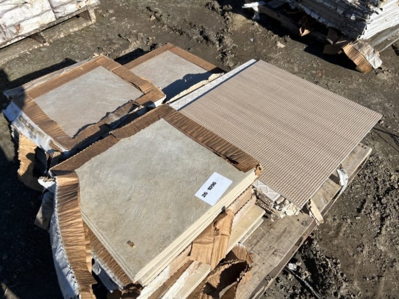 Assorted Square Tile