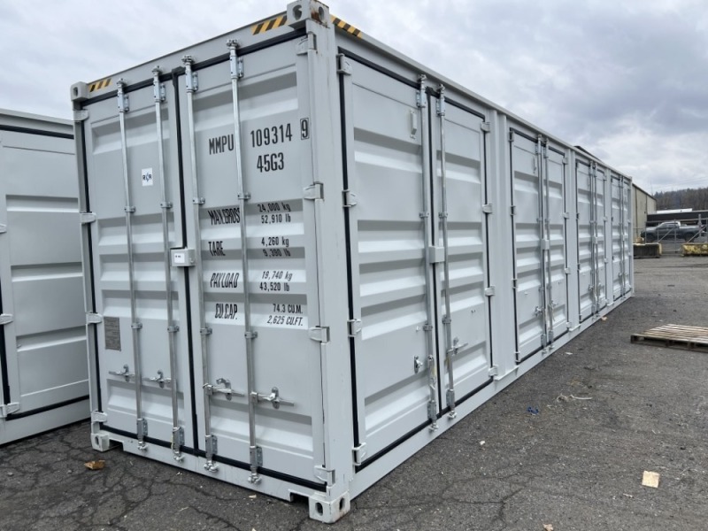 2025 40' High Cube Shipping Container