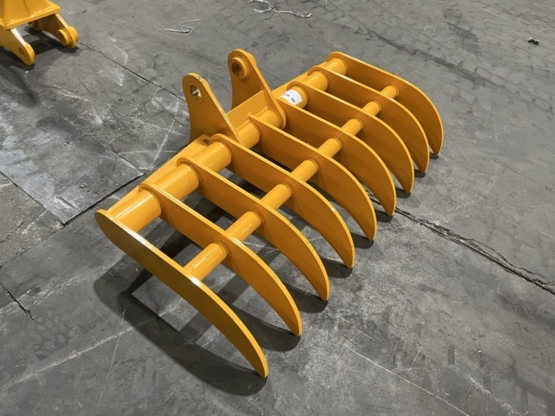 2025 GIYI 44" Rake
