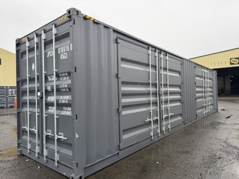2025 40' High Cube Shipping Container