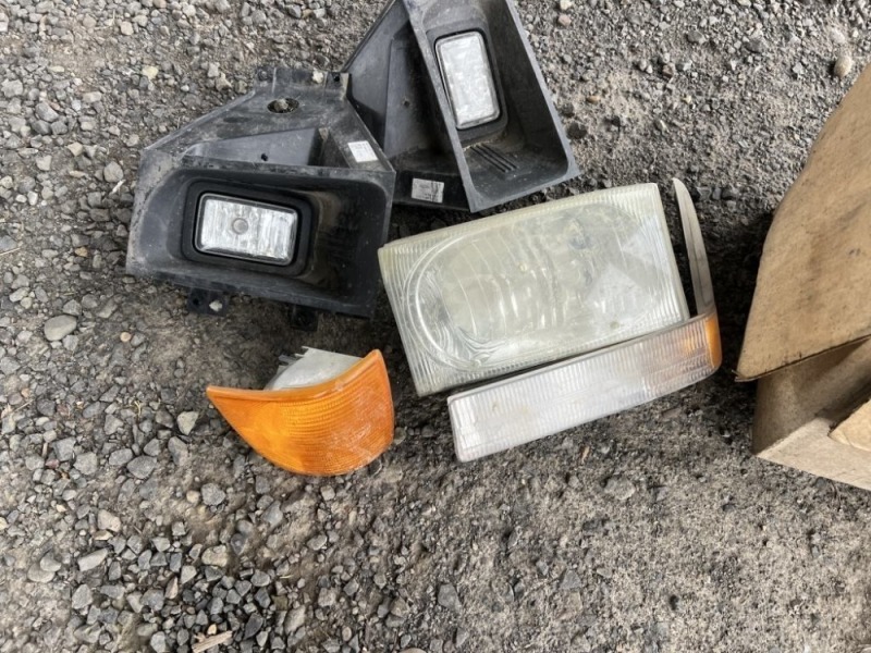 Headlights, Fog Lights & Side Mark Light