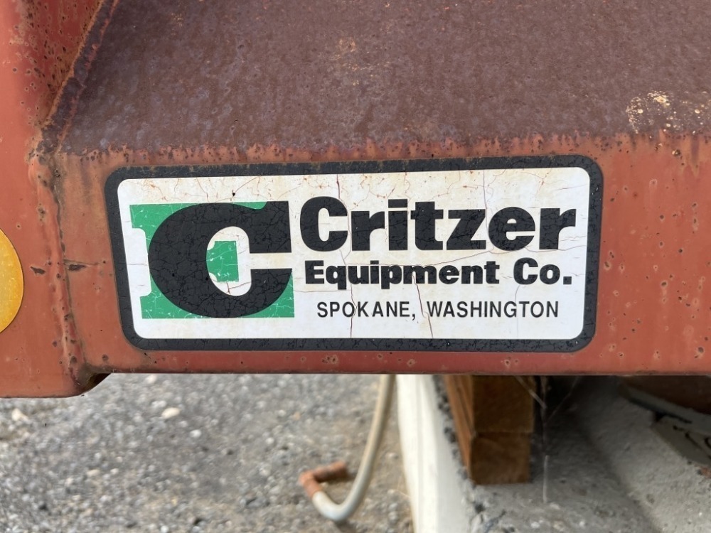 Critzer Equipment Dump Box | J. Stout Auction