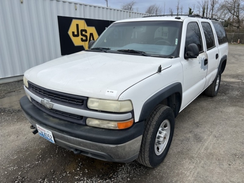 2001 Chevrolet Suburban 4X4 SUV