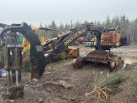 Timbco T445-D Shovel Log Loader