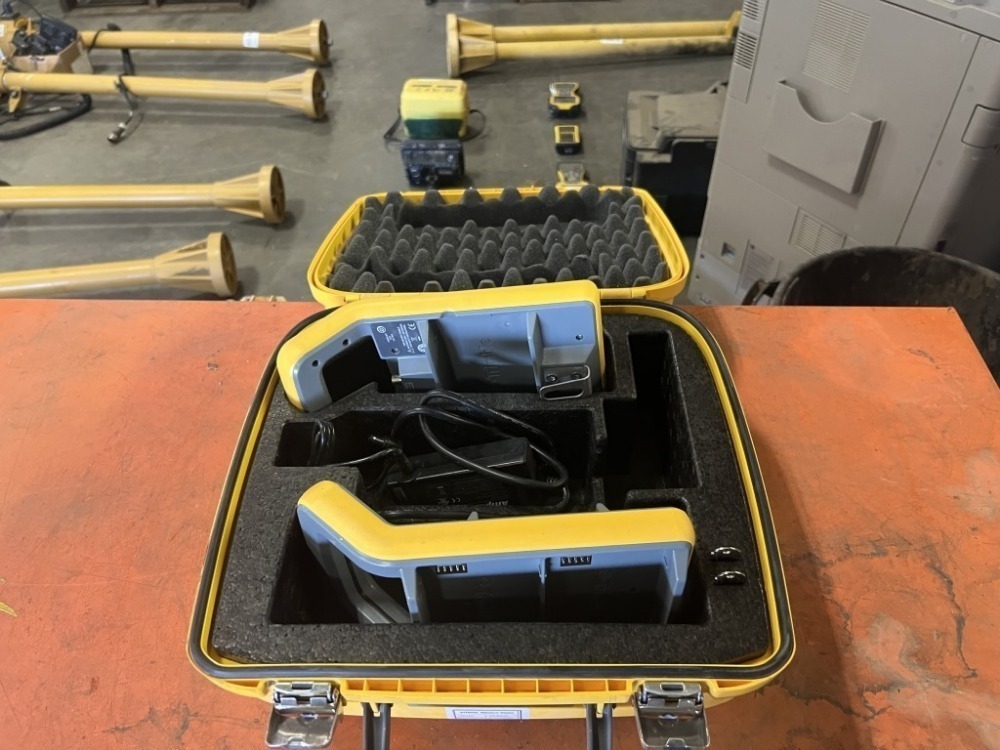 Trimble R9 Kit Trimble Power Kit | J. Stout Auction