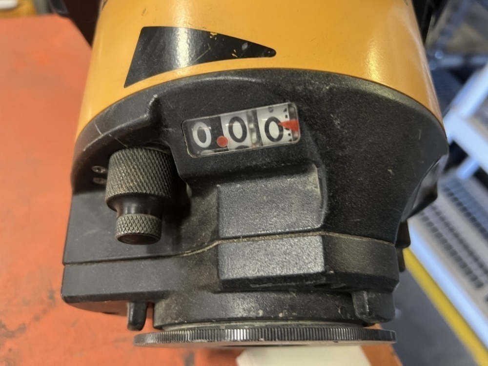 Spectra Physics Laserplane Level | J. Stout Auction