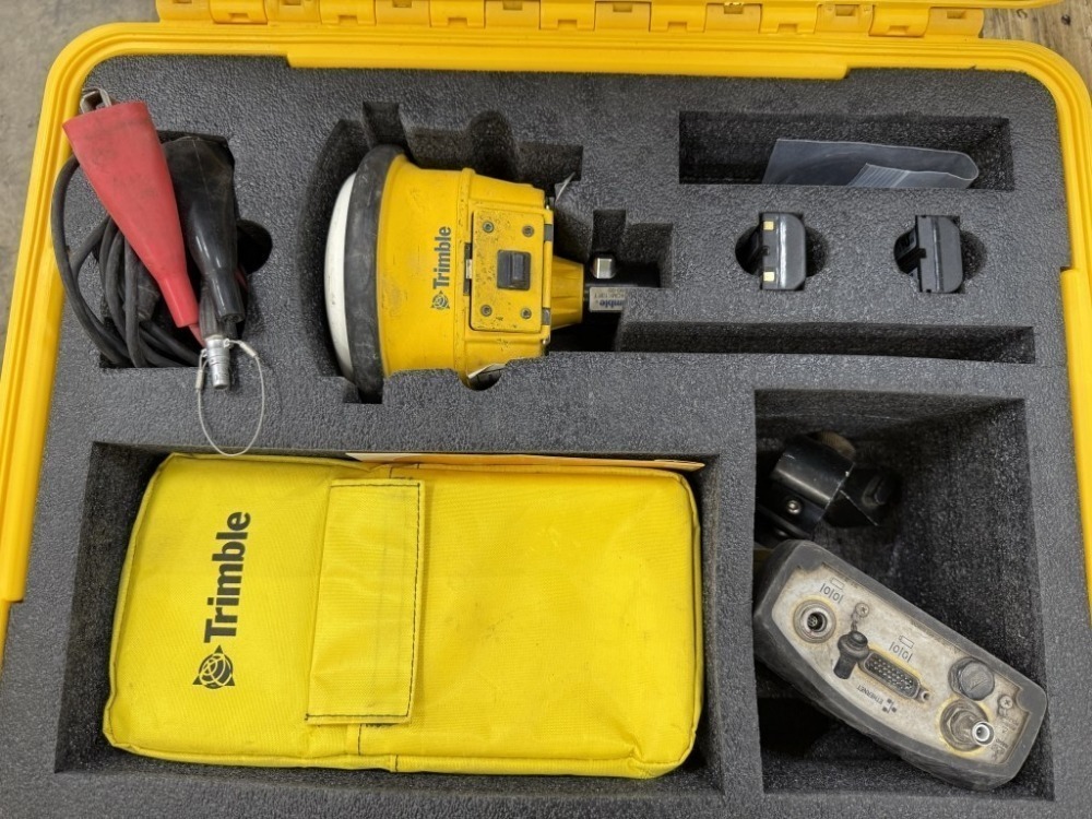 Trimble SPS986 GNSS GPS Kit | J. Stout Auction