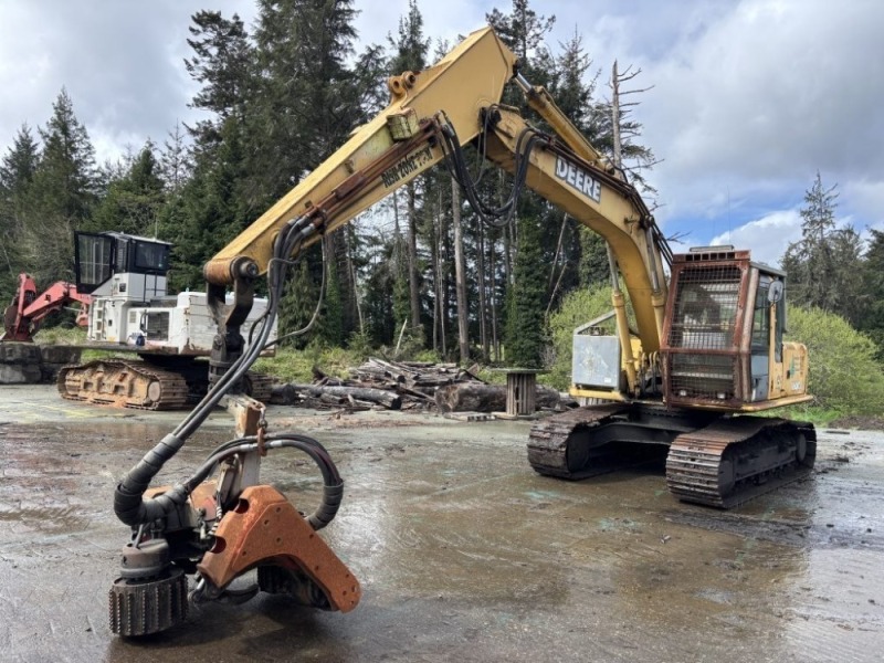 2006 John Deere 160C Processor w/Log Max 5000