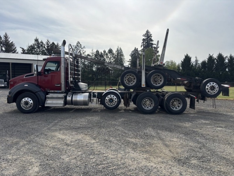 2019 Kenworth T880 7 Axle Log Truck w/Tire Boss