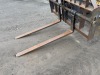 Caterpillar TH460B Telescopic Forklift - 9