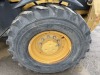 Caterpillar TH460B Telescopic Forklift - 14