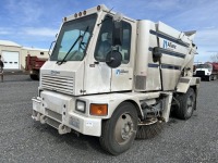 2007 Allianz Johnston 4000 Sweeper Truck