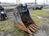 Helac 32" Clam Shell Bucket - 2