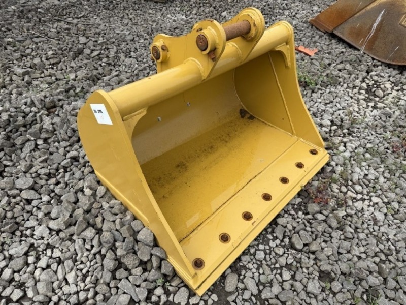 40" Muck Bucket