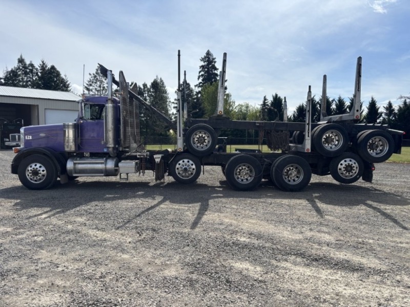 2000 Peterbilt 378 8 Axle QC Short Logger Truck w/Tire Boss