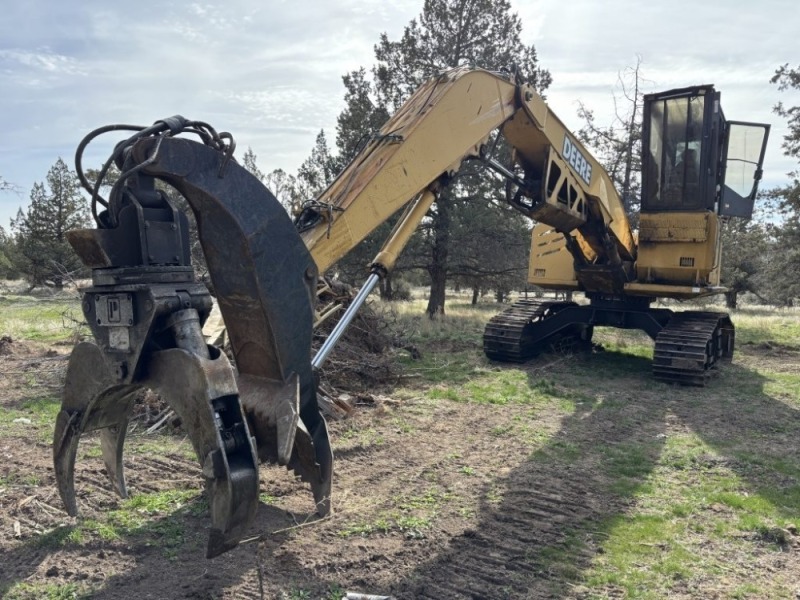 2002 John Deere 2054 Shovel Log Loader