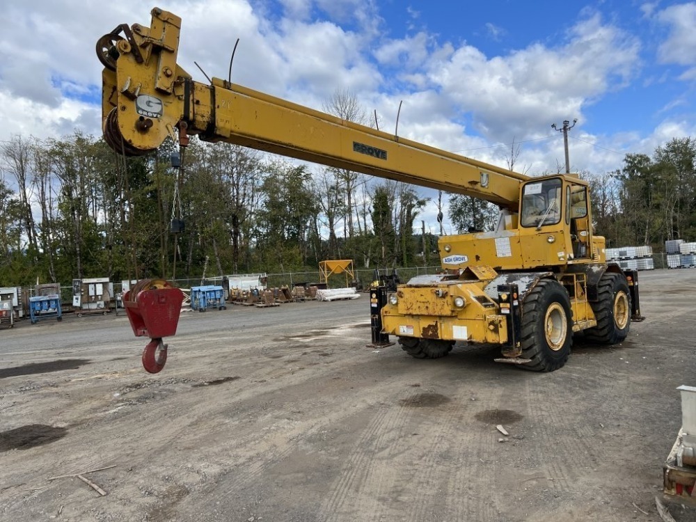 1970 Grove RT60S 4x4 Rough Terrain Crane | J. Stout Auction
