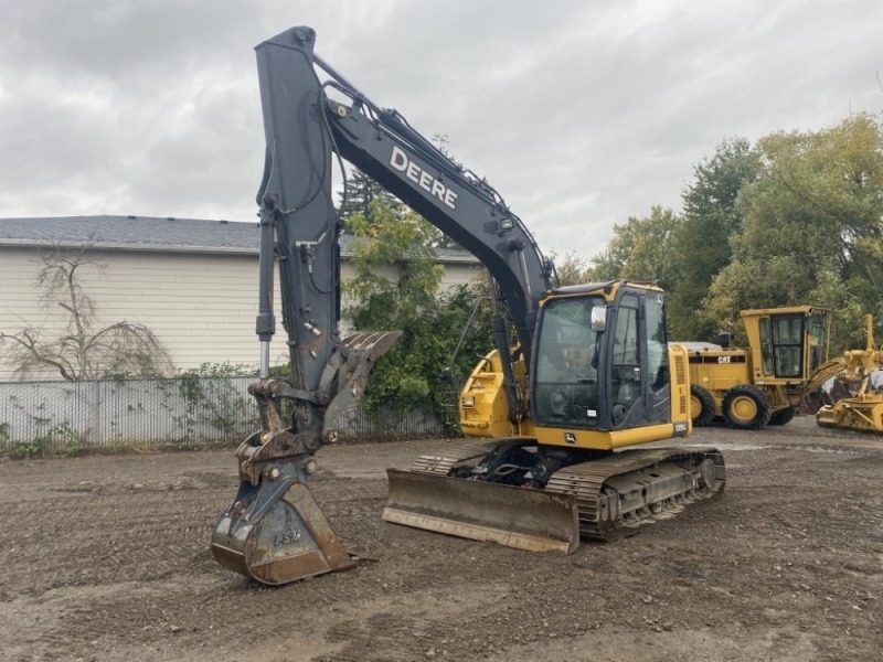 2016 John Deere 135G Hydraulic Excavator