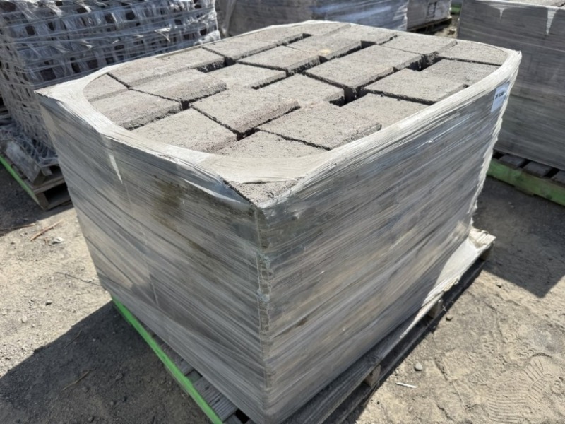 Stack Stone 8" Rustic Cap Blocks