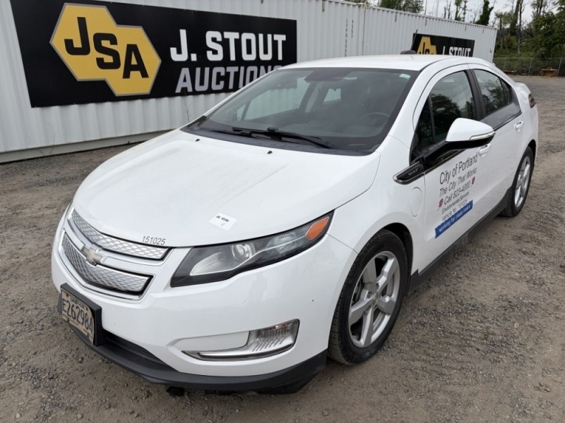 2015 Chevrolet Volt Hybrid Sedan