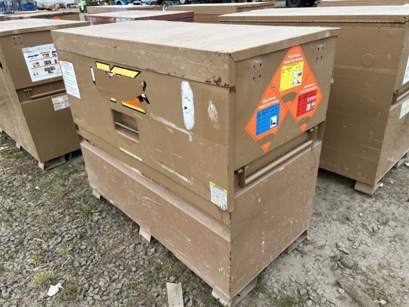 Knaack Stationary Jobsite Box