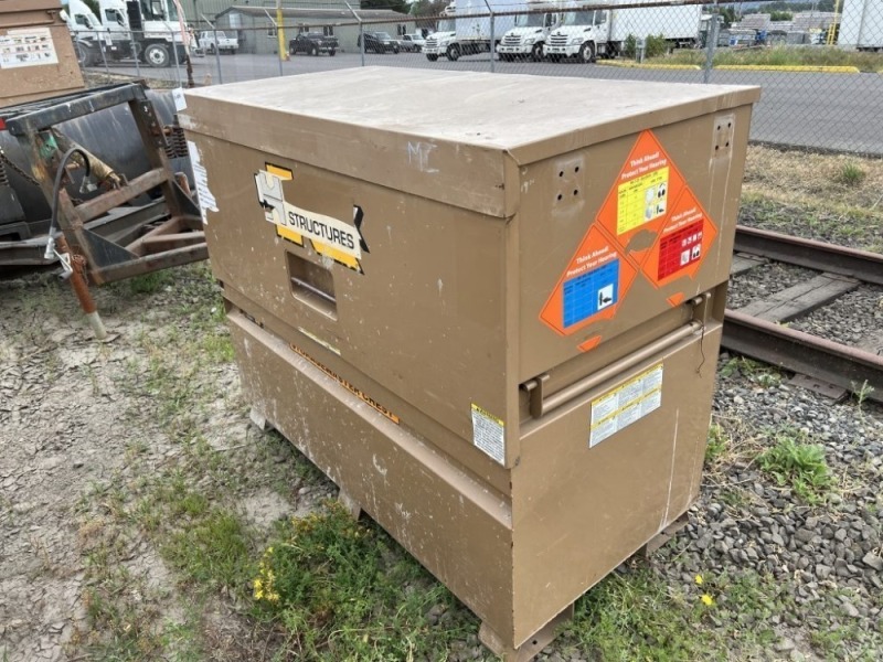 Knaack Stationary Jobsite Box