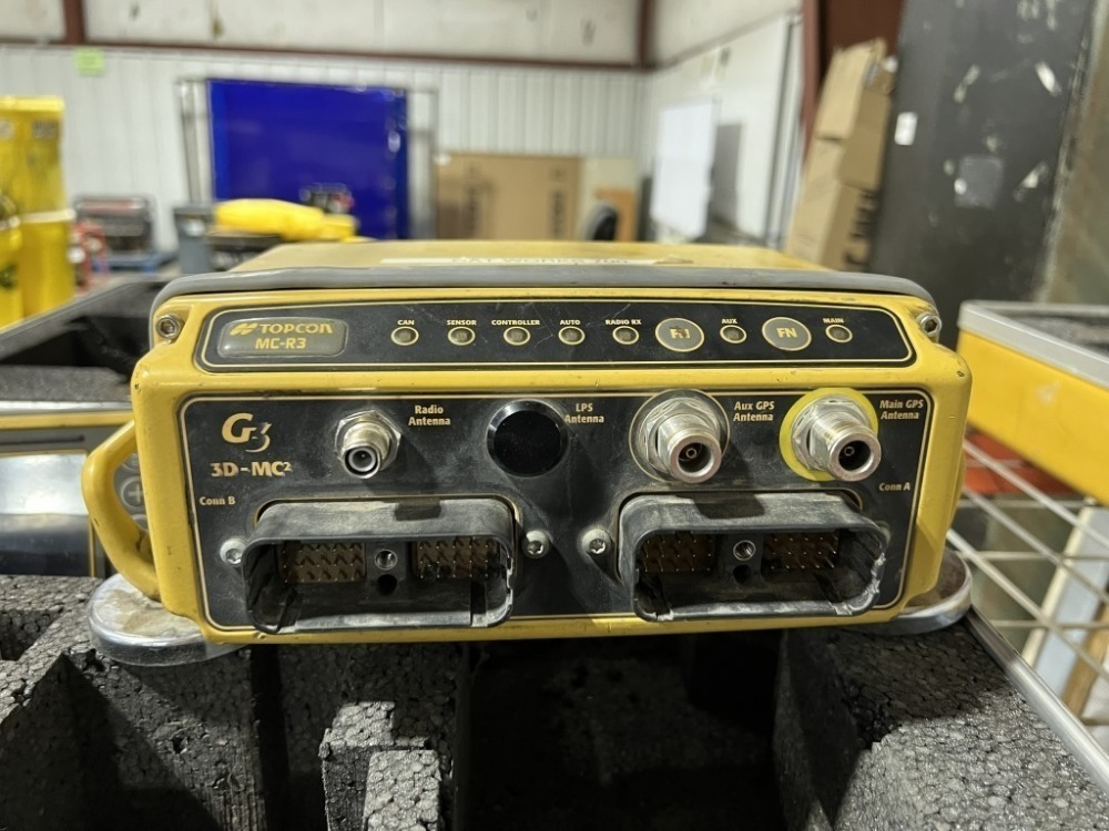 Topcon Grade Control Center | J. Stout Auction