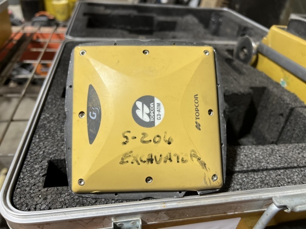 Topcon Grade Control Center | J. Stout Auction