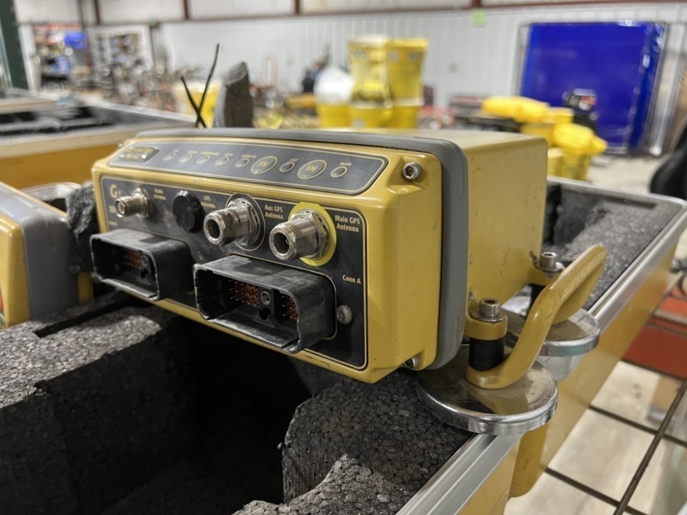 Topcon Grade Control Center | J. Stout Auction