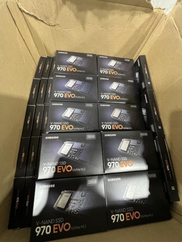 Samsung 970 EVO NVMe M.2 500GB SSD's