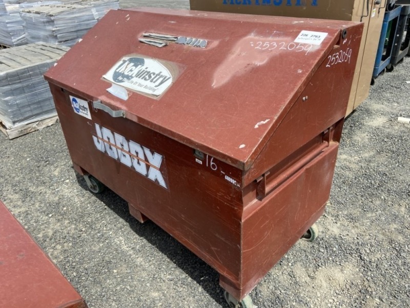 Jobox Portable Slope Lid Jobsite Box