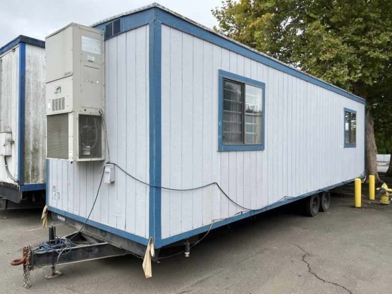 1996 Blazer Industries Mobile Office Trailer