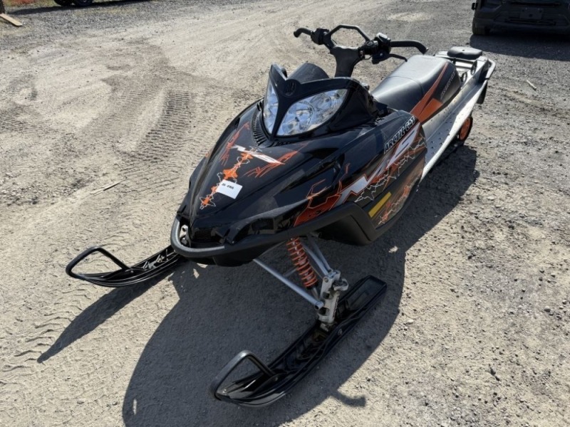 2007 Arctic Cat M8 153 Snowmobile