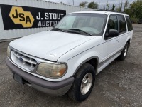 1996 Ford Explorer 4X4 XLT SUV