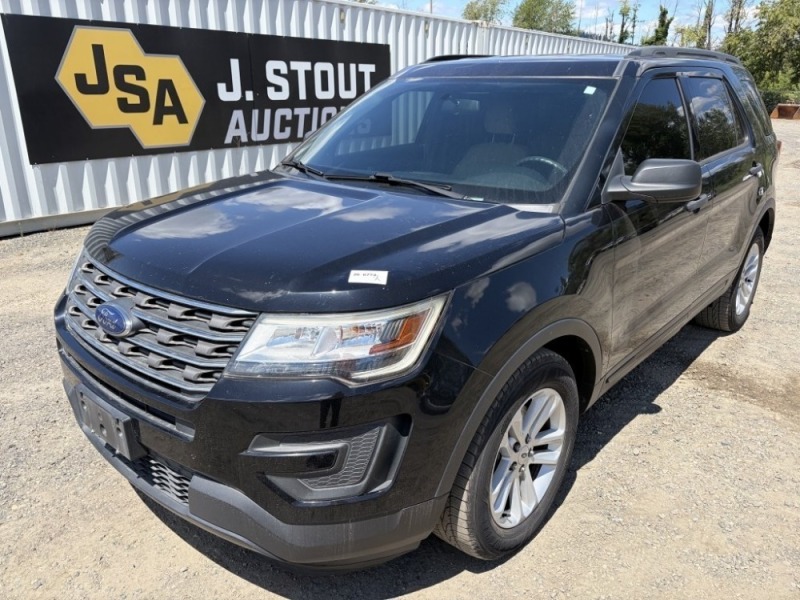2017 Ford Explorer SUV