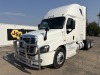 2016 Freightliner Cascadia T/A Sleeper Truck