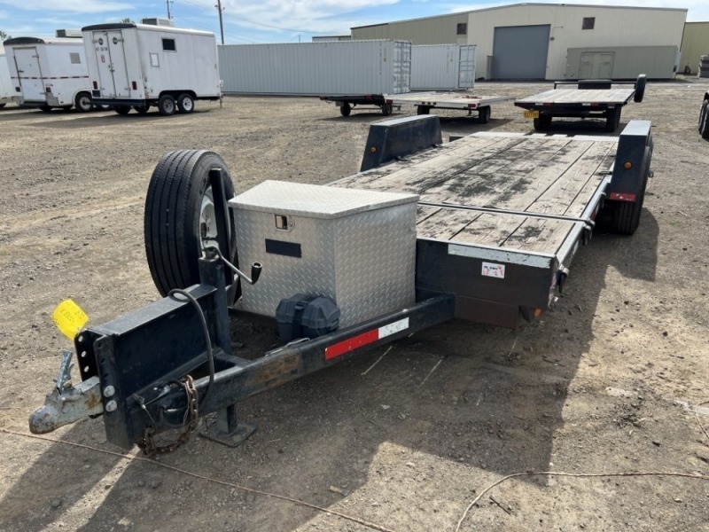 2000 Walton 20' T/A Equipment Trailer