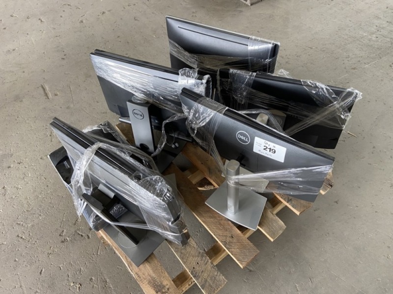 Dell Computer Monitors, Qty. 12