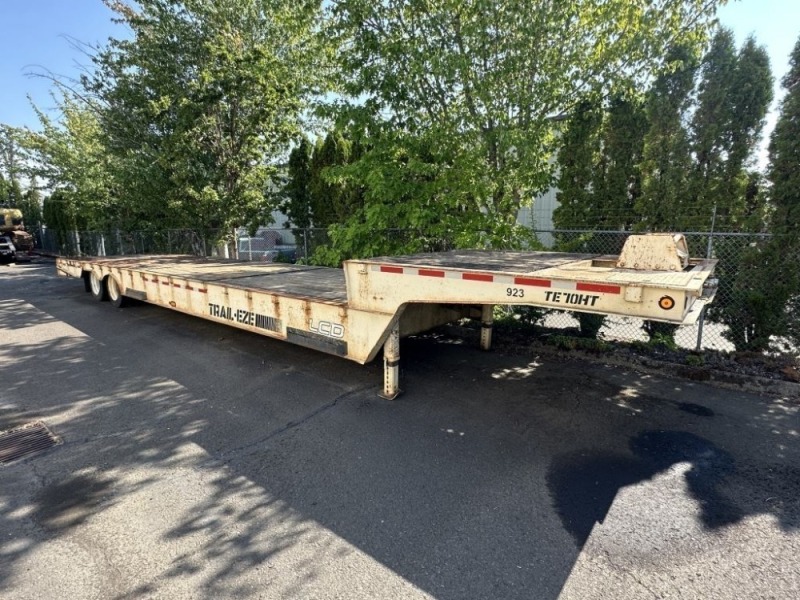 2006 Trail-Eze TE70T T/A Hydraulic Tail Trailer