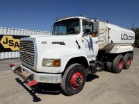 1989 Ford LTA9000 T/A Water Truck