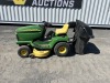 2001 John Deere LT133 Ride On Mower - 2