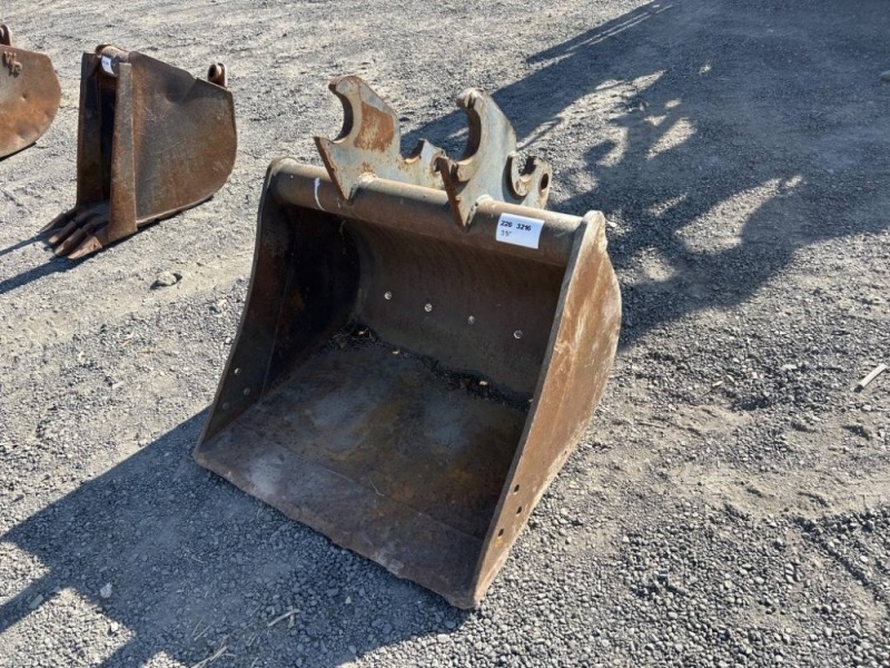 Dig Dog 36" Muck Bucket